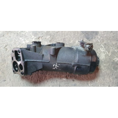 б/у Корпус масляного фильтра Mercedes Vito W638 1995-2003 2.3 D OM601 A6011802510