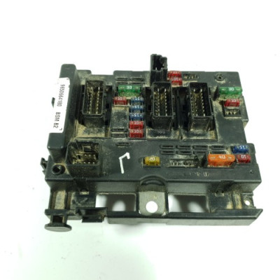 б/у Блок предохранителей Peugeot 307 2001-2008 9650664180