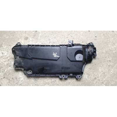 б/у Крышка / накладка двигателя (декоративная) Opel Movano 2010- 2.3 CDTI 8200805844
