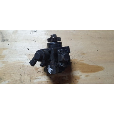 б/у ТНВД Топливный насос высокого давления Opel Movano 2010- 2.3 CDTI M9T678 8200950493