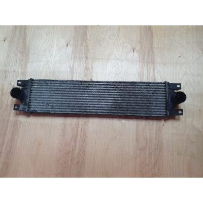 б/у Радиатор интеркулера Renault Master II 2003-2010 2.5 DCI 7701057121