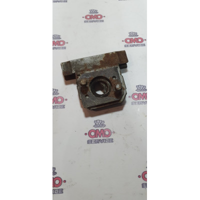 б/у Замок капота (защелка) Opel Vivaro 2001-2006