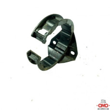 б/у Кронштейн бачка ГУР Renault Master II 1997-2003 7704001432