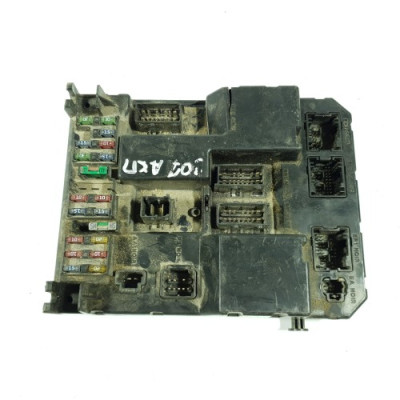 б/у Блок предохранителей Peugeot 307 2001-2008 9651197080A