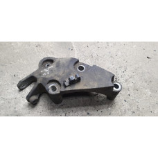 б/у Кронштейн крепления двигателя верхний Renault Master II 2003-2010 3.0 DCI 8200190553