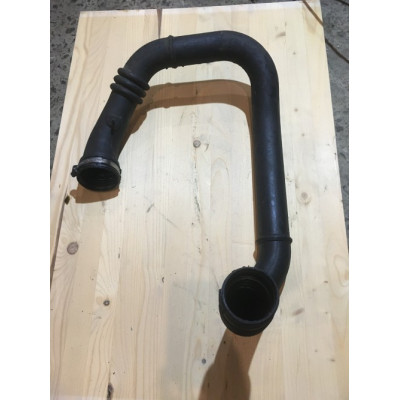 б/у Патрубок интеркулера Renault Master II 1997-2003 2.5 DCI 7700312297