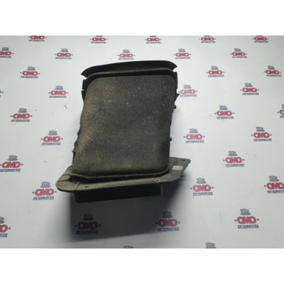б/у Воздухозаборник (на капоте) Renault Master II 2003-2010 8200195404