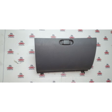 б/у Бардачок пассажира Nissan Vanette Cargo III 1995-2001 68500-1C710