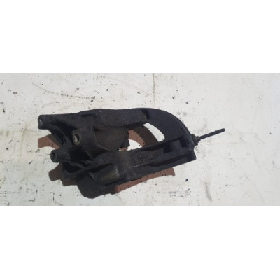 б/у Кронштейн крепления генератора Nissan Interstar 1998-2003 1.9 DTI F9Q770 / F9Q772 7700868118