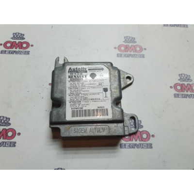 б/у Блок управления AirBag Nissan Interstar 1998-2003 8200098405