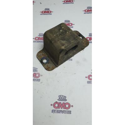 б/у Отбойник задней рессоры Nissan Interstar 2003-2010 7700302161