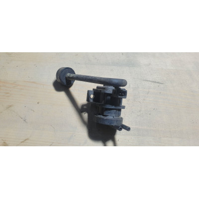 б/у Клапан управления EGR Renault Master II 1997-2003 2.8 DTI S9W700 / S9W702 7700102839