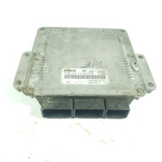 б/у Блок управления двигателем ЭБУ Renault Master II 1997-2003 2.2 DCI 0281010320