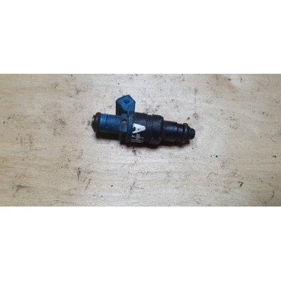 б/у Форсунка бензиновая Volkswagen Passat B5 1996-2000 1.6 AHL 068133551