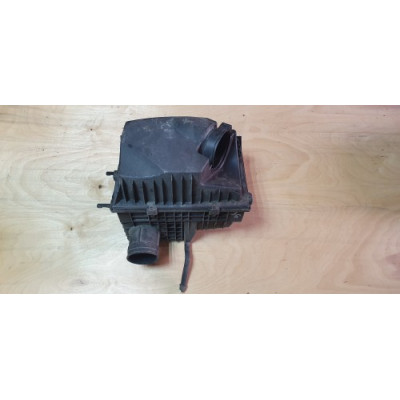 б/у Корпус воздушного фильтра Renault Master III 2010- 8200751534