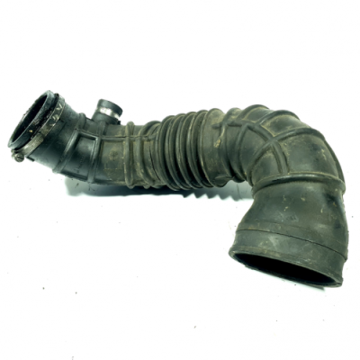 б/у Патрубок воздушного фильтра Opel Movano 1998-2003 2.5 D S8U770 / S8U772 7700300984