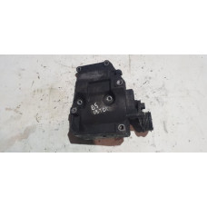 б/у Кронштейн компрессора кондиционера Volkswagen Passat B5 2000-2005 1.9 TDI AVF 038260885C