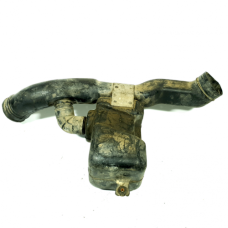 б/у Резонатор воздушного фильтра Nissan Vanette Cargo III 1995-2001 2.3 D LD23 16556-9C003