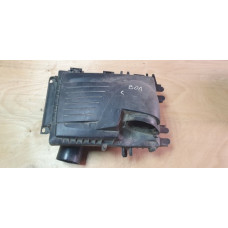 б/у Корпус воздушного фильтра Nissan Interstar 2003-2010 3.0 DCI 8200201353