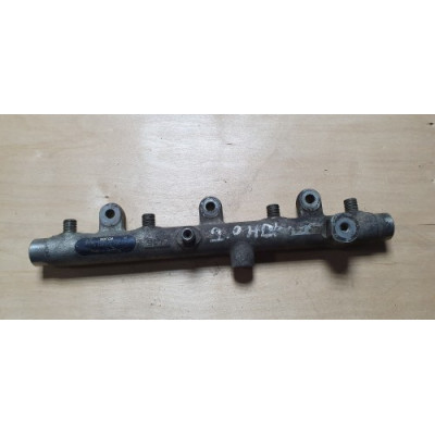 б/у Топливная рейка / распределитель (с клапаном) Peugeot 306 1997-2002 2.0 HDI 0445214019