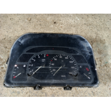б/у Панель приборов с тахометром (160км/час) (черная) Nissan Interstar 1998-2003 2.8 DTI