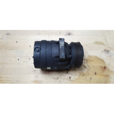 б/у Компрессор кондиционера Opel Movano 2003-2010 2.5 DCI 8200200671