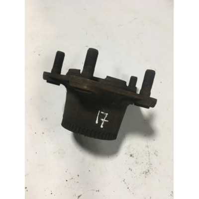 б/у Ступица задняя (под АБС) R15 Nissan Interstar 1998-2003 7700302300