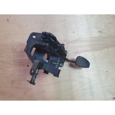 б/у Педаль тормоза Mercedes Sprinter W903 2000-2006 6382900618