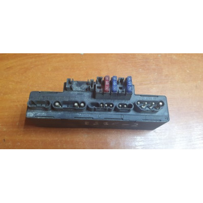 б/у Блок предохранителей Mercedes E290 W210 1995-1999 A2105400372