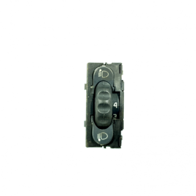 б/у Кнопка корректора фар Opel Vivaro 2001-2006 8200060042