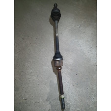 б/у Полуось правая Opel Movano 2010- 2.3 CDTI 8200842369