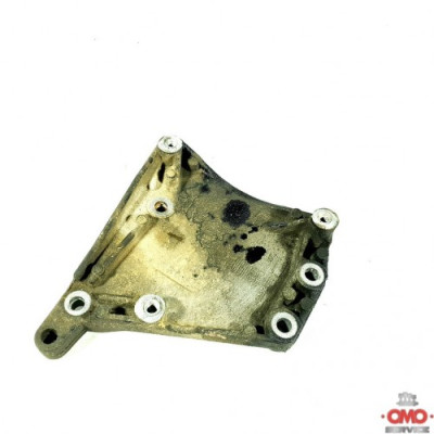 б/у Кронштейн компрессора кондиционера Fiat Fiorino III 2007- 1.3 Mjtd 55194730