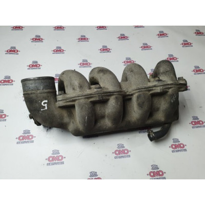 б/у Коллектор впускной Nissan Vanette Cargo III 1995-2001 2.3 D LD23