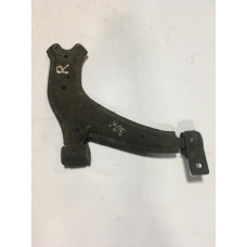 б/у Рычаг передний нижний правый Peugeot 306 1997-2002 3521E3