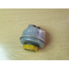 б/у Бачок главного тормозного цилиндра Nissan Vanette Cargo III 1995-2001 74470892