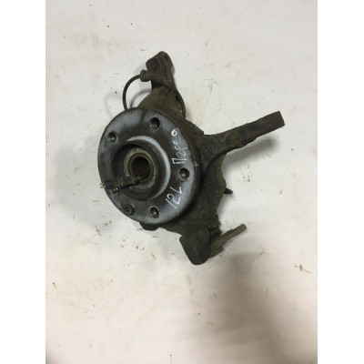 б/у Ступица передняя левая (под АБС) Opel Vivaro 2001-2006 8200224358