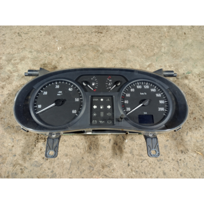 б/у Панель приборов 210км/час (черная) Opel Vivaro 2001-2006 1.9 DCI 8200252450