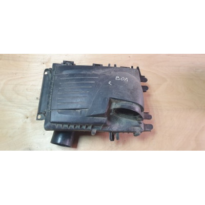 б/у Корпус воздушного фильтра Renault Master II 2003-2010 3.0 DCI 8200201353
