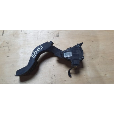 б/у Педаль газа (потенциометр, акселератор) Volkswagen Passat B5 2000-2005 8D1721523F