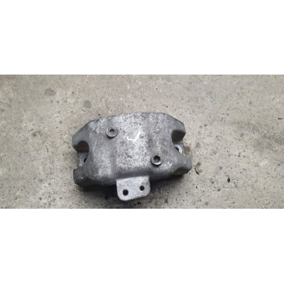 б/у Подушка двигателя правая Audi A6 C5 1997-2004 1.9 TDI 1J0199262