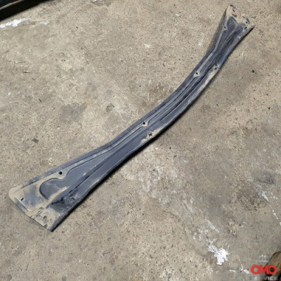 б/у Планка под лобовое стекло Renault Master III 2010- 8200740502