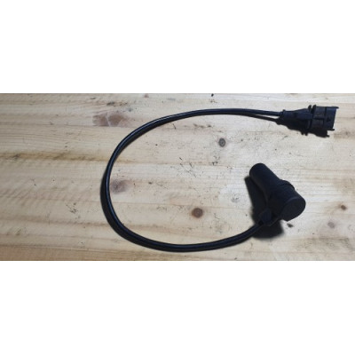 б/у Датчик положения коленвала Fiat Doblo 2000-2004 1.9 D 0281002474