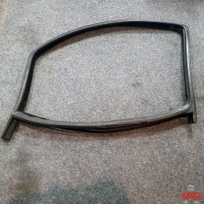б/у Уплотнитель стекла двери передней левой Fiat Fiorino III 2007- 1354723080
