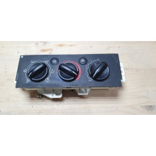 б/у Блок управления печкой (с кондиционером) Nissan Interstar 2003-2010 7701061583