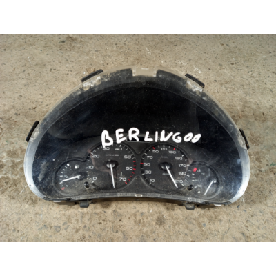 б/у Панель приборов 210км/час (черная) Peugeot Partner I 2002-2008 9662745180