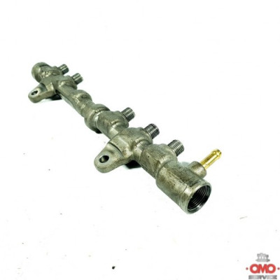 б/у Топливная рейка / распределитель (без клапана) Fiat Fiorino III 2007- 1.3 Mjtd 0445214194