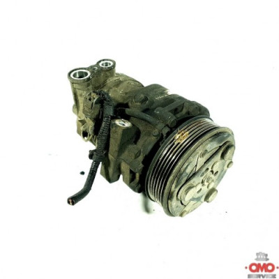 б/у Компрессор кондиционера Fiat Fiorino III 2007- 1.3 Mjtd 51803075